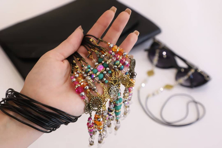 بندعینک کریستالی چرمی کد ۰۲